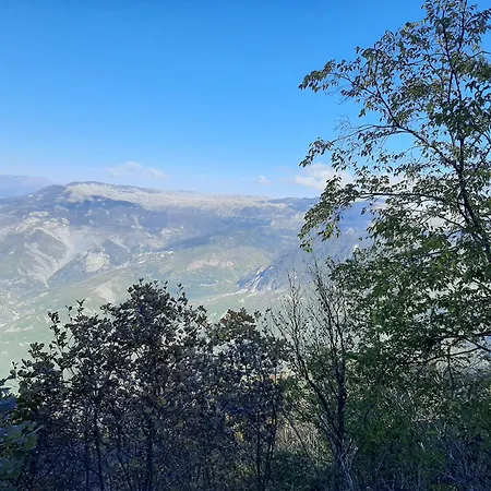 Pensión Enki'S Garden 3*