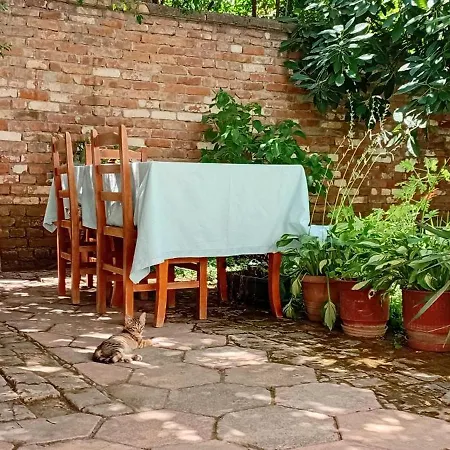 Enki's Garden Pensión